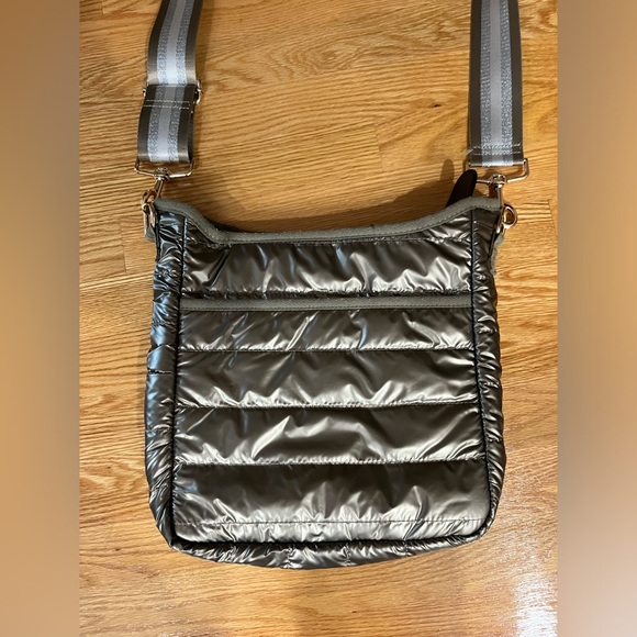 NWOT Ahdorned bag - Picture 3 of 5